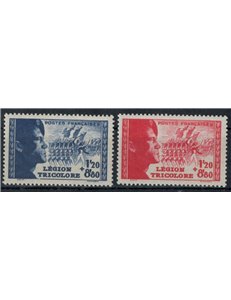 FRANCIA 1942 Legione Tricolore 2v MH*
