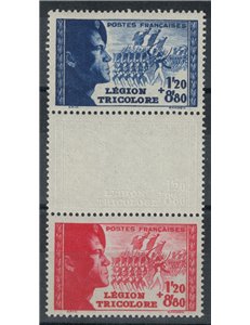 FRANCIA 1942 Legione Tricolore 2v ca MNH**