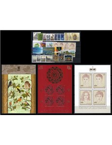 LIECHTENSTEIN 2011 Annata completa 29v + 3 BF MNH**