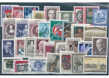 AUSTRIA 1980 Annata completa 33v MNH**