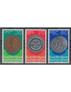 LIECHTENSTEIN 1977 Monete e medaglie 3v MNH**