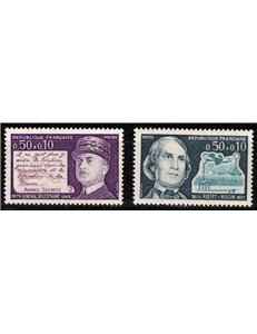 FRANCE 1971 Pro Red Cross (famous people) 2v MNH**
