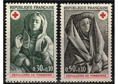 FRANCE 1973 Pro Red Cross (sculptures) 2v MNH**