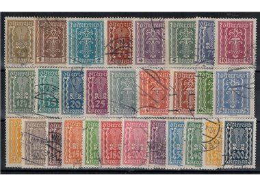AUSTRIA 1922-24 Symbols and Legend 29v used