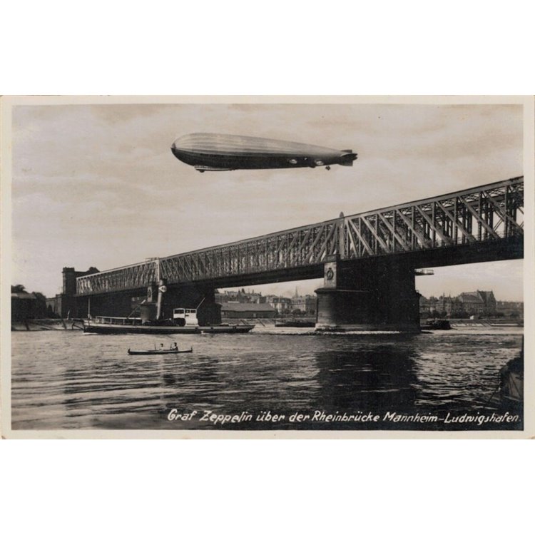 CARTOLINA Dirigibile Zeppelin in volo sul Ponte di Mannheim (1930)