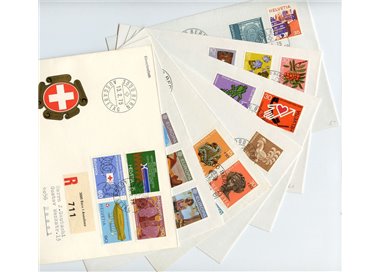FDC SVIZZERA 1975 Annata completa 7 buste nv
