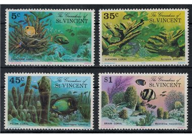 GRENADINES OF ST. VINCENT 1976 Marine flora, corals 4v MNH**