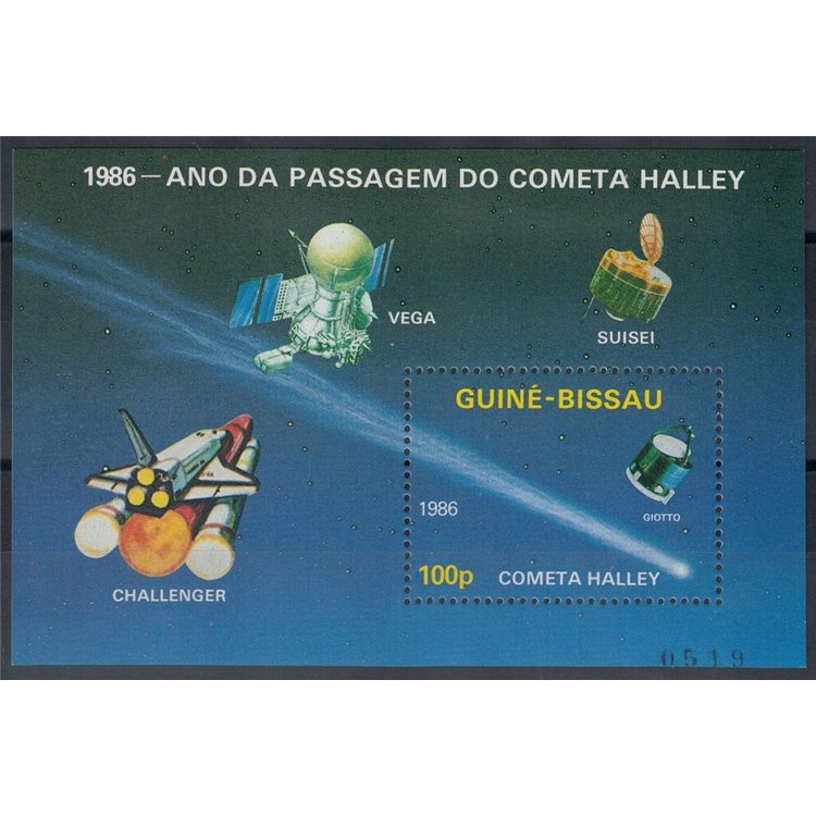 GUINEA-BISSAU 1986 Halley's Comet s/s MNH**