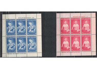 NEW ZEALAND 1963 Child health 2 s/s MNH**