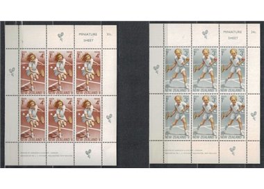 NUOVA ZELANDA 1972 Salute infantile 2 BF MNH**