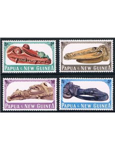 PAPUA NEW GUINEA 1965 Sculptures - Wooden sculptures 4v MNH**