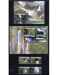 PAPUA NUOVA GUINEA 2011 Cascate - Waterfalls 4v + 2 BF MNH**