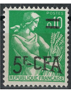 REUNION 1961-65 Moissonneuse 5f on 10c MNH**