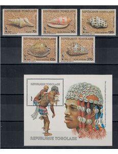 TOGO 1985 Conchiglie 5v + 1 BF MNH**