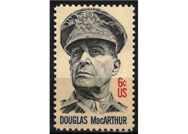 USA 1971 Douglas MacArthur MNH**