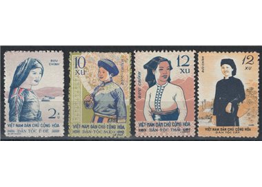 VIETNAM DEL NORD 1960 Costumi popolari 4v MNH**