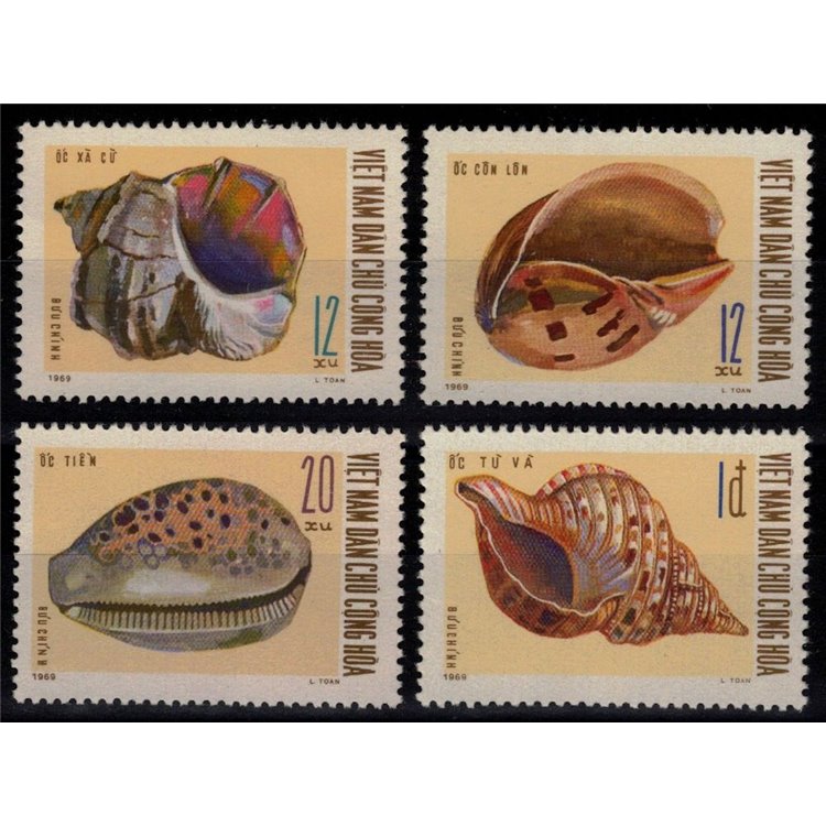 VIETNAM DEL NORD 1970 Conchiglie 4v MNH**