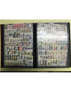 AUSTRIA 1870-2007 Lotto di migliaia di francobolli MNH**