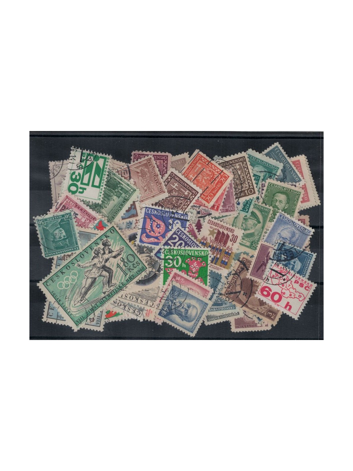 CZECHOSLOVAKIA Lot of 100 used stamps, all different, in complete sets