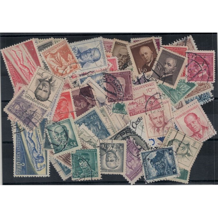 CZECHOSLOVAKIA Lot of 100 used stamps all different in complete sets (5)