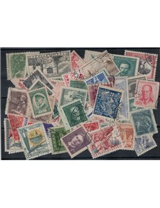 CZECHOSLOVAKIA Lot of 100 used stamps all different in complete sets (7)