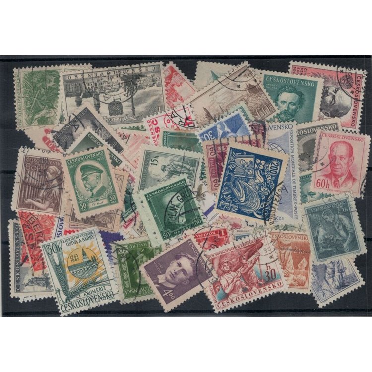 CZECHOSLOVAKIA Lot of 100 used stamps all different in complete sets (7)