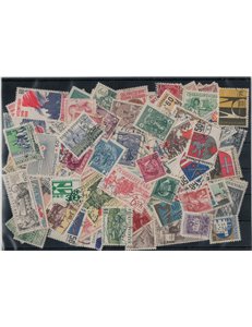 CECOSLOVACCHIA Lotto di 200 francobolli usati tutti differenti in serie complete
