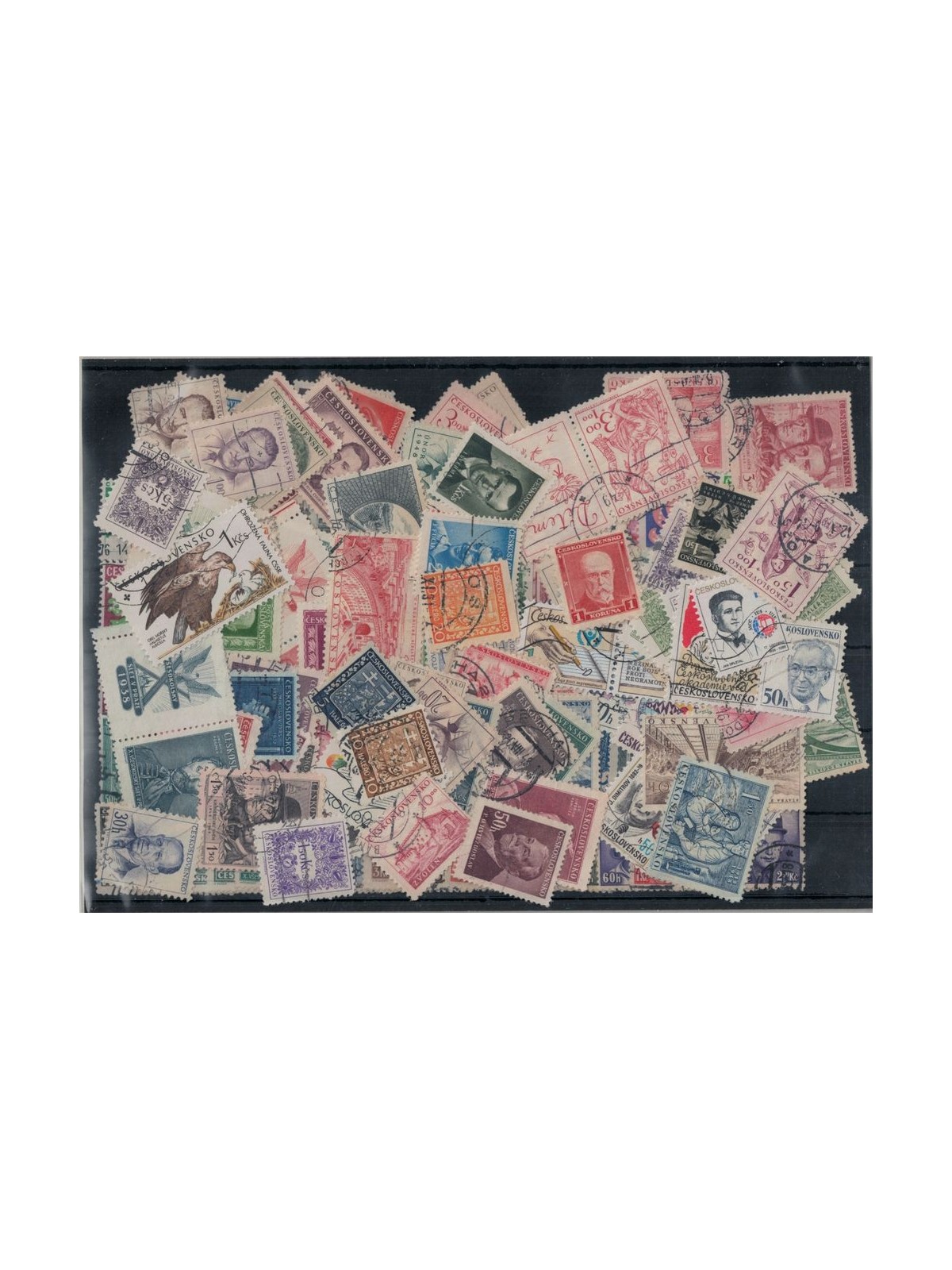 CECOSLOVACCHIA Lotto di 200 francobolli usati tutti differenti in serie complete (2)