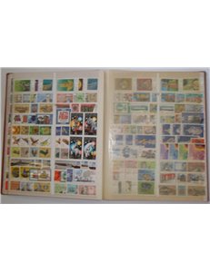 GERMANIA DDR 1960/80 Classificatore con francobolli MNH**