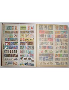 GERMANIA DDR/REICH/SAAR/BADEN Classificatore con francobolli