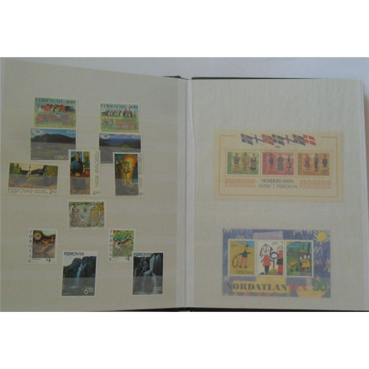 ISOLE FAEROER 1970-80-90 Classificatore con francobolli MNH**