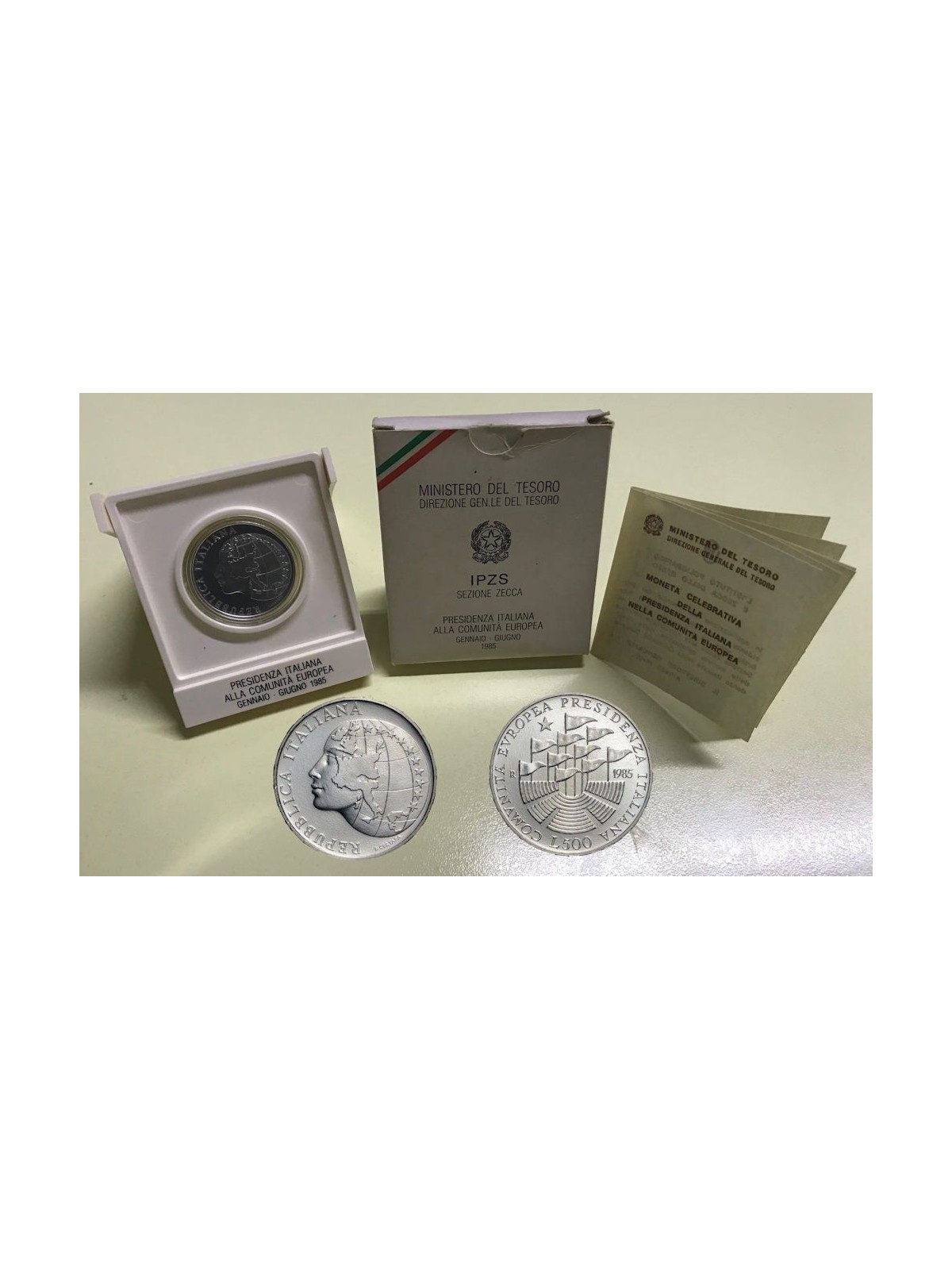 ITALIA 1985 Presidenza Italiana CEE, Moneta £ 500 in argento FDC
