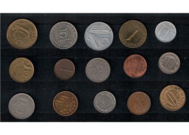 LOT OF 15 WORLD COINS